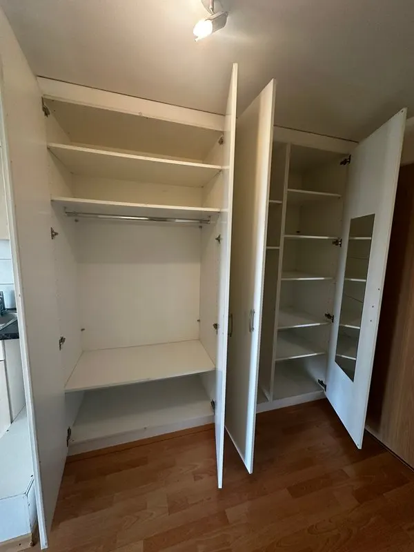 Einbauschrank im Eingangsbereich